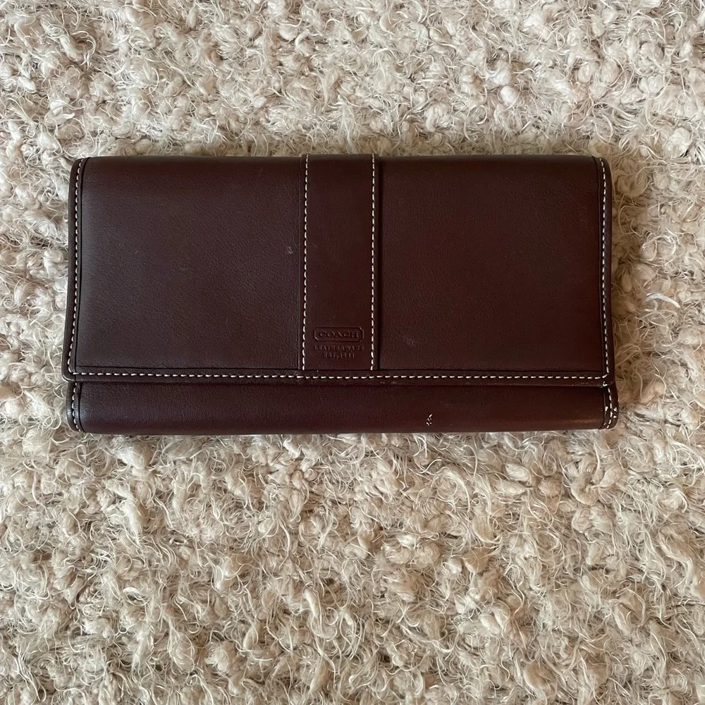 1990’s! Coach Leather Trifold Wallet - Picture 1 of 7
